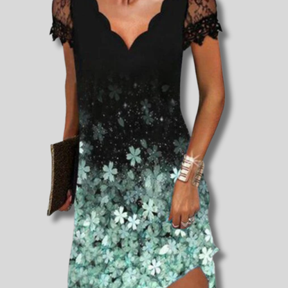 Stunning Dress Adorned with Exquisite Details