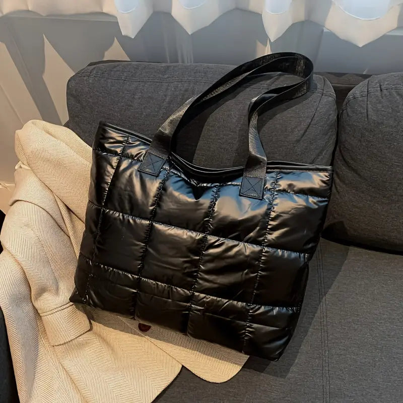 Chic and Cozy Black Puffy Shoulder Bag