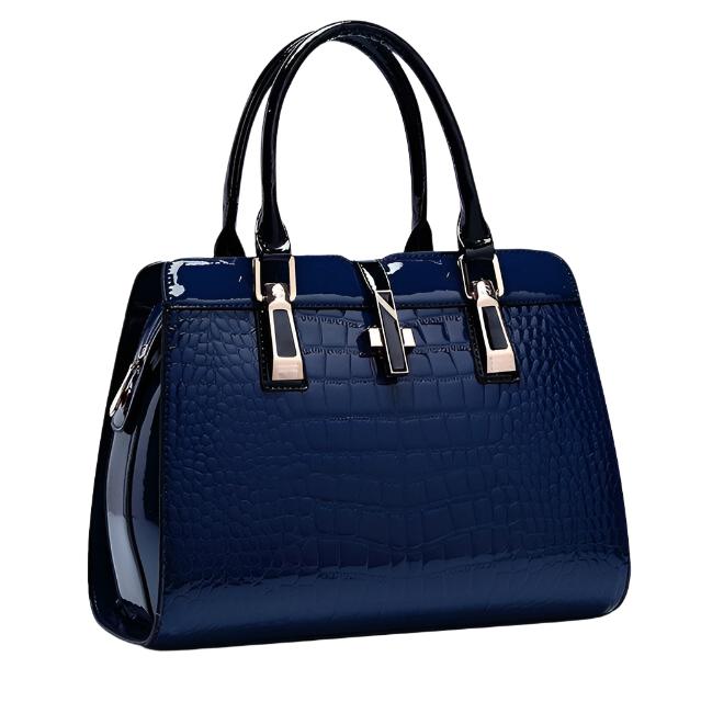 Léonie - Chic Blue Handbag Featuring a Gorgeous Shiny Crocodile Design