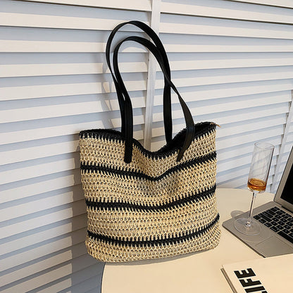 Spacious and Stylish Summer Beach Tote