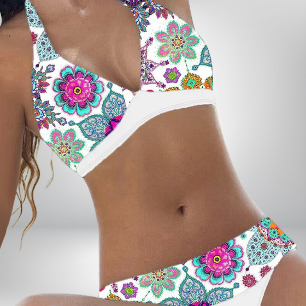 Ezmiyah - Chic Women's Bikini for a Stylish Beach Look