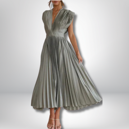 Aria - Elegant V-Neck Maxi Dress with Chic Pleats