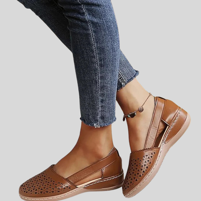 Ainsley - Chic and Cozy Footwear