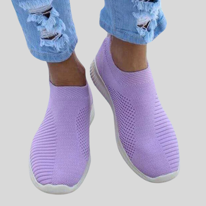 Vanya - Stylish and Cozy Everyday Footwear