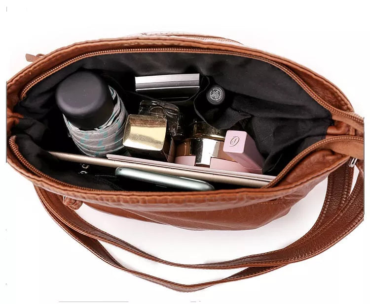 Stylish Leather Crossbody Bag for All Occasions