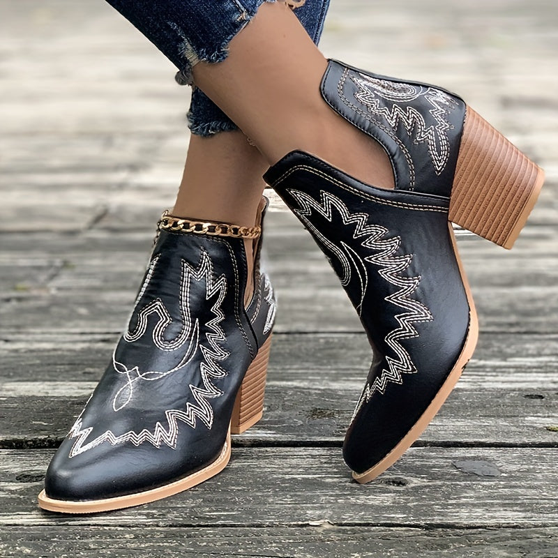 Noelle - Stylish and Authentic Cowboy Boots
