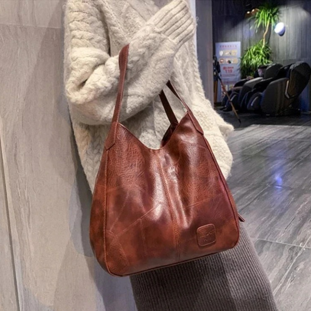 Chic Women's Shoulder Bag Perfect for Everyday Style