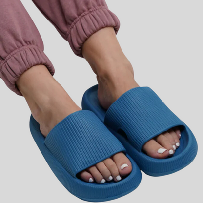 Jun - Stylish and Cozy Sandals for All-Day Comfort