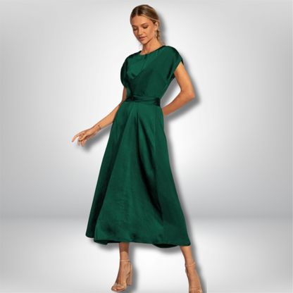 Lize - Chic and Classy Midi Dress