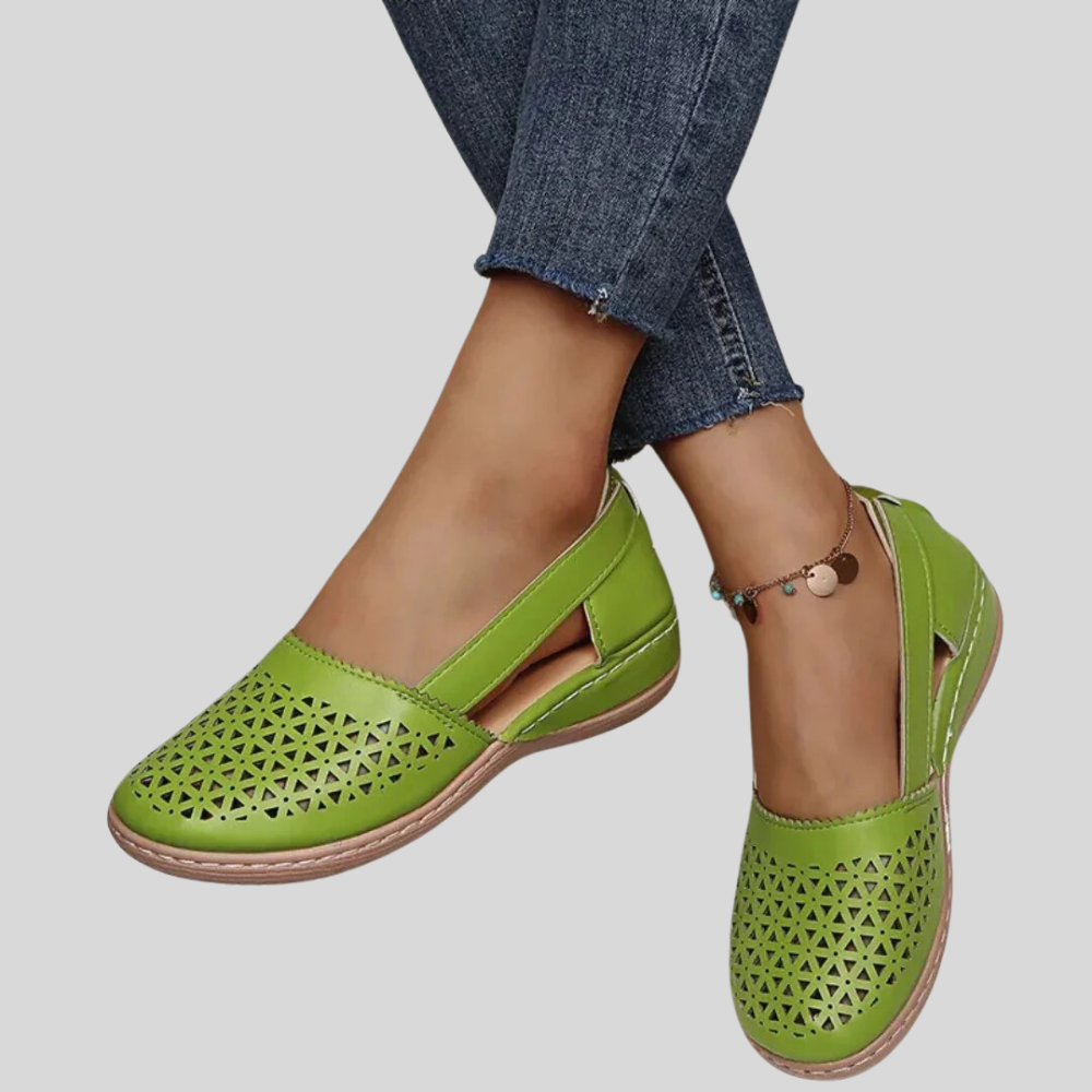 Ainsley - Chic and Cozy Footwear