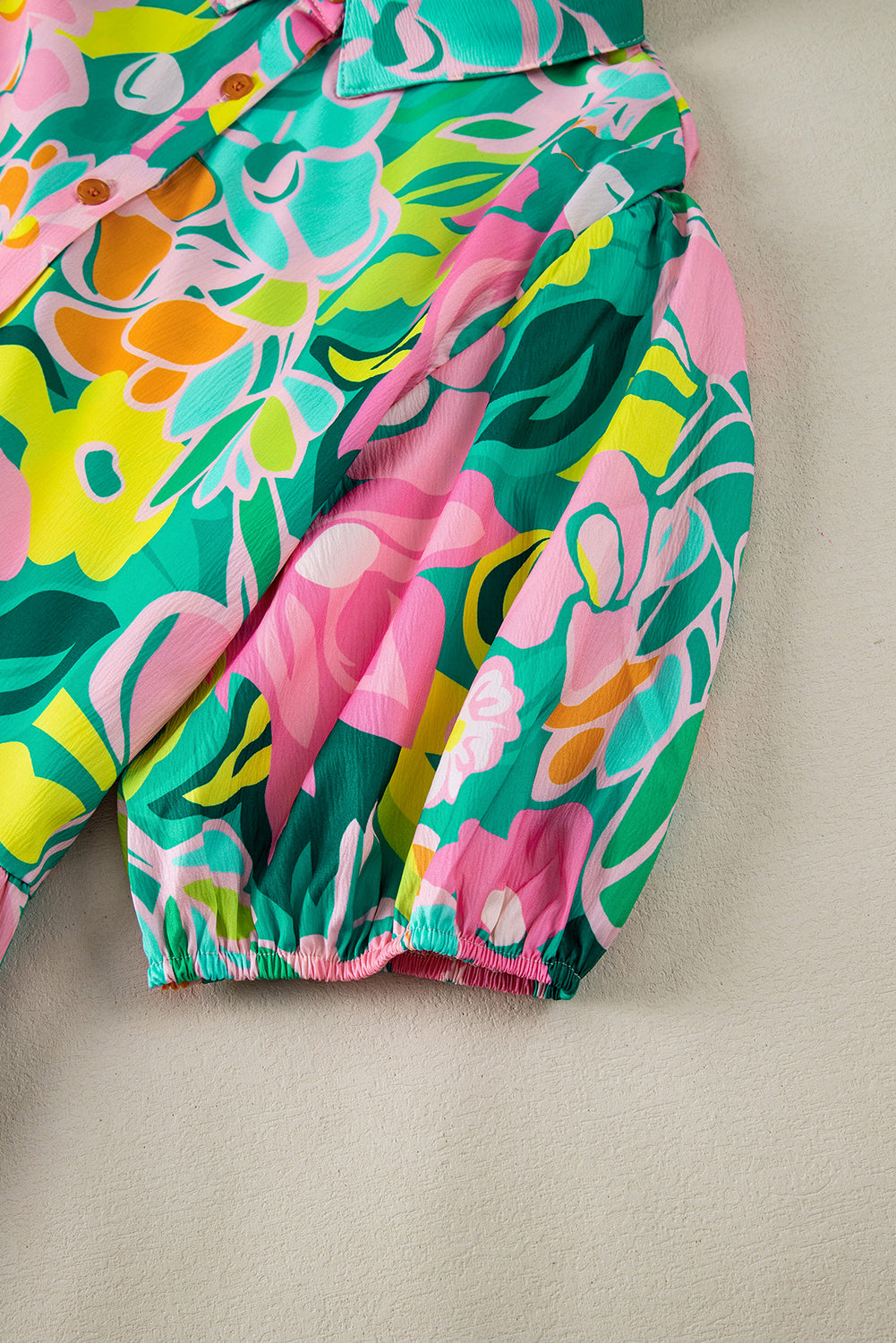 Nina - Charming Floral Babydoll Dress with Puff Sleeves and Delightful Button Front