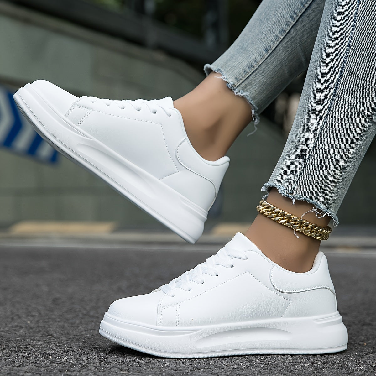 Lyric | Stylish and Cozy Sneakers for All-Day Comfort