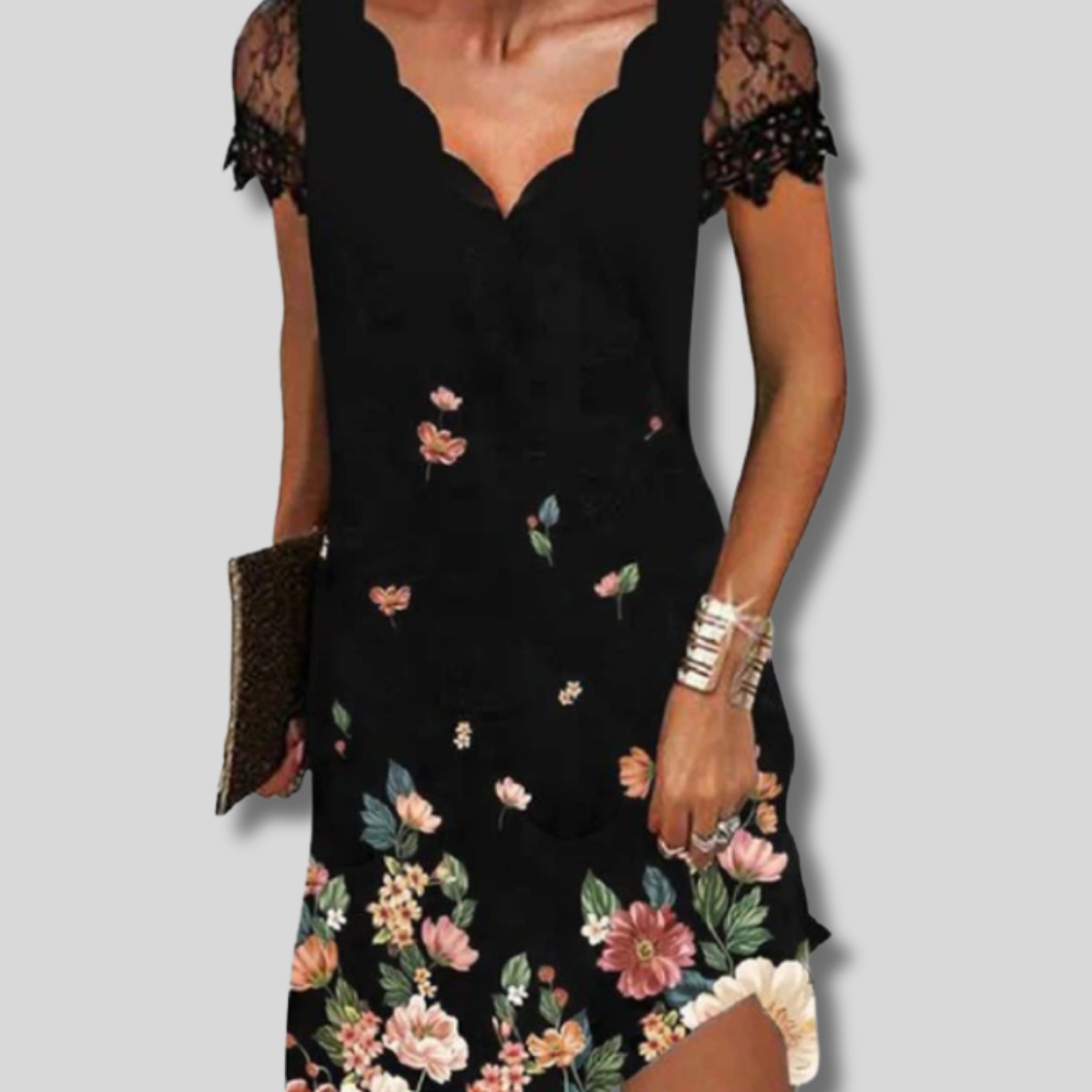 Stunning Dress Adorned with Exquisite Details