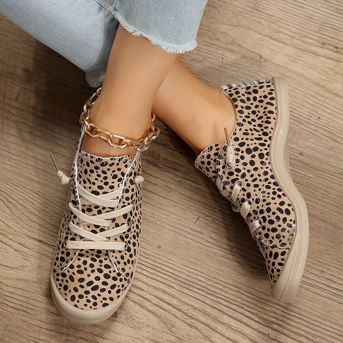 Chic Leopard Print Low-Rise Trainers for Women
