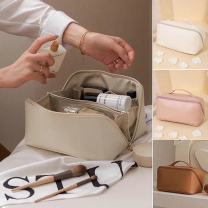 Chic Travel Make-Up Organizer