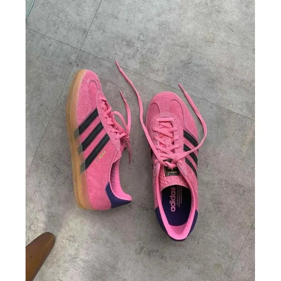 BlushStride® – Limited Pink Classic Low Sneaker