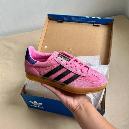 BlushStride® – Limited Pink Classic Low Sneaker