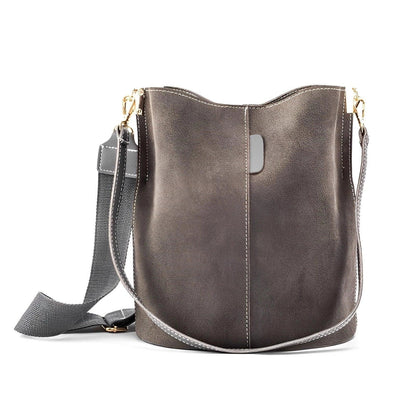 Chic Tan Leather Bucket Bag - Stylish Adjustable Strap for the Modern Woman