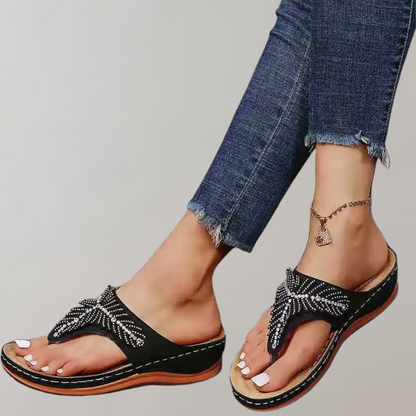 Chic and Cozy Women's Slippers – Luxuriously Soft PU Material, Flawless Fit, Trendy Design – Perfect for Everyday Comfort and Casual Adventures, Offered in a Variety of Colors