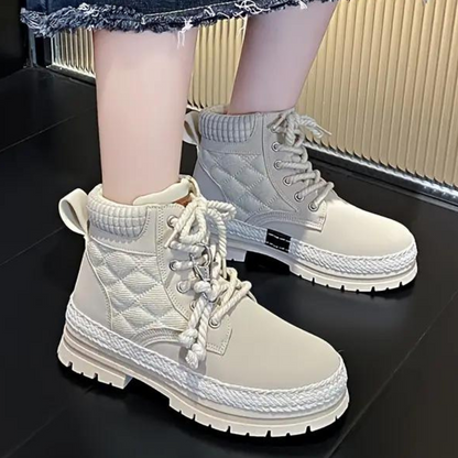 Ida - Stylish and Cozy Women's Ankle Boots