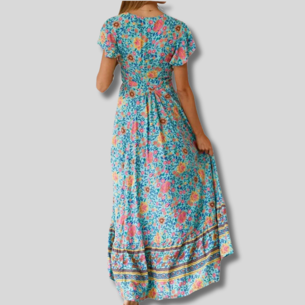 Corinne - Elegant Women's Maxi Dress with Flattering Slit Detail