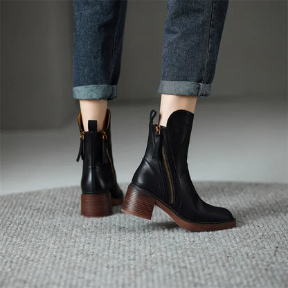 Katherine - Chic and Stylish Leather Boots