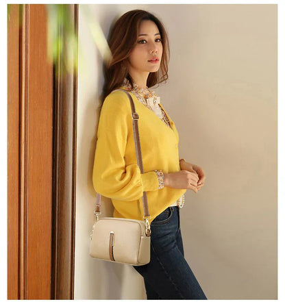 Chic and Versatile Crossbody Bag for Any Occasion