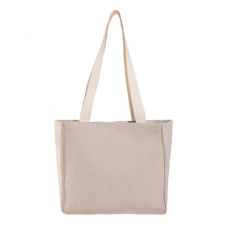 Chic and Stylish Women's Everyday Handbag