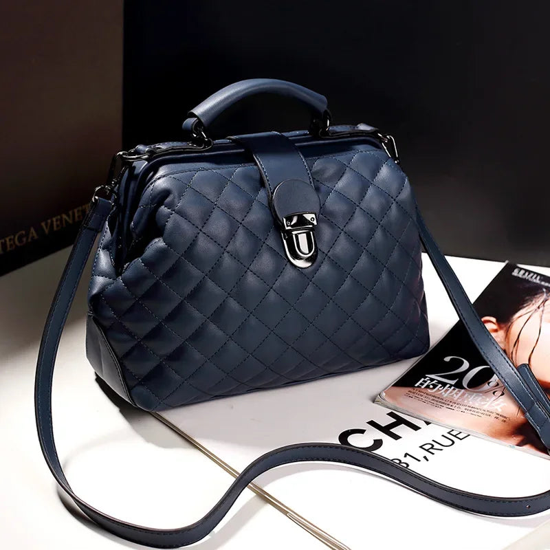 Elegant Handbag with Chic Metal Clasp