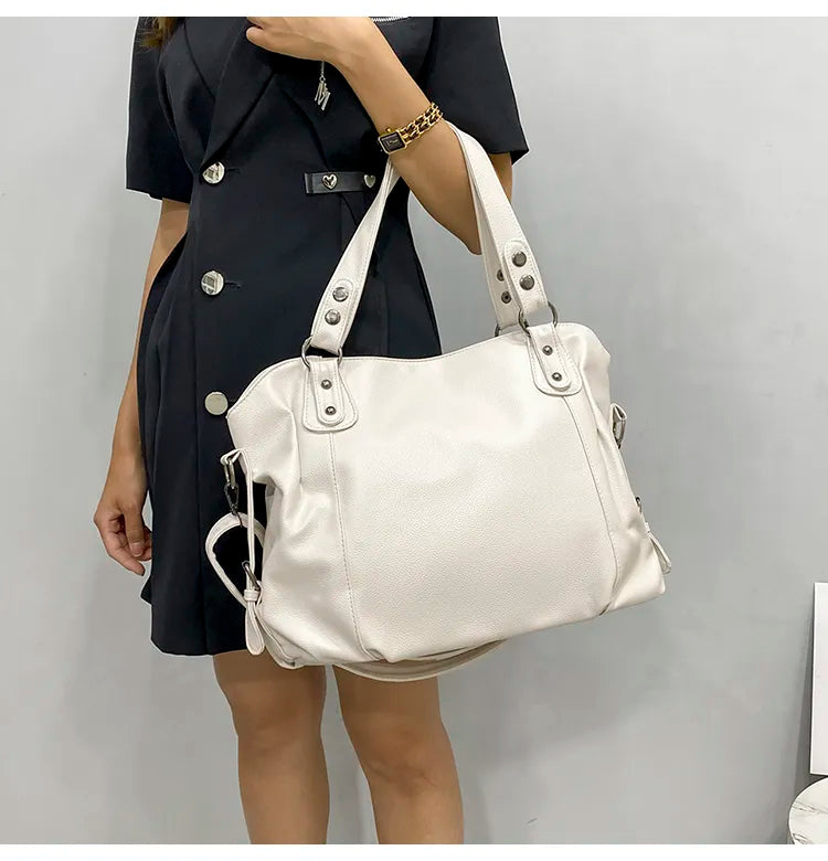 Stylish & Spacious Classic Hobo Tote Bag