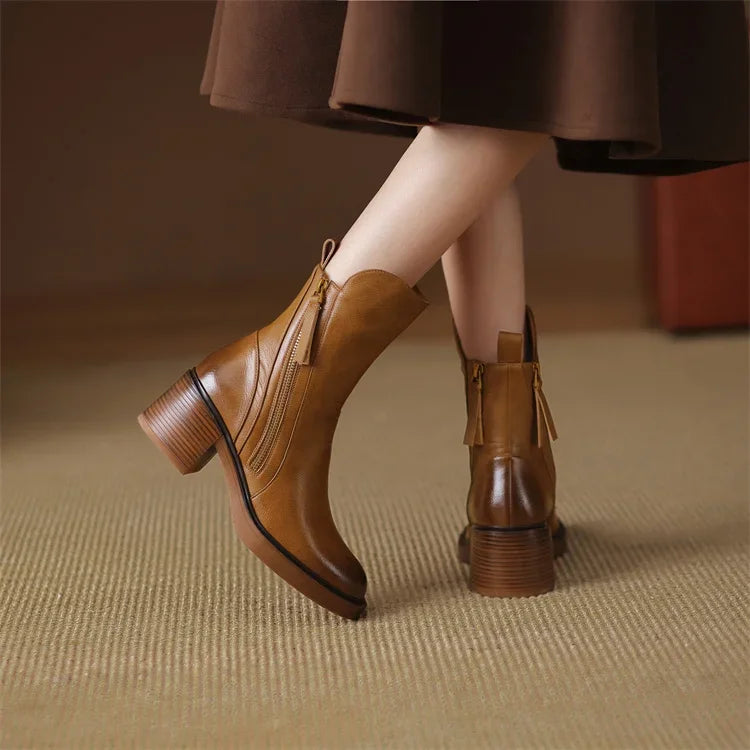 Katherine - Chic and Stylish Leather Boots