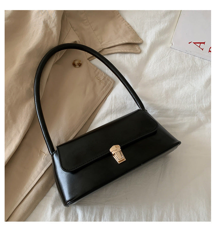 Chic Western-Style Handbag for Women