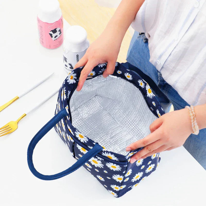Stylish Insulated Lunch Bag with Vibrant Prints
