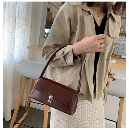Chic Western-Style Handbag for Women
