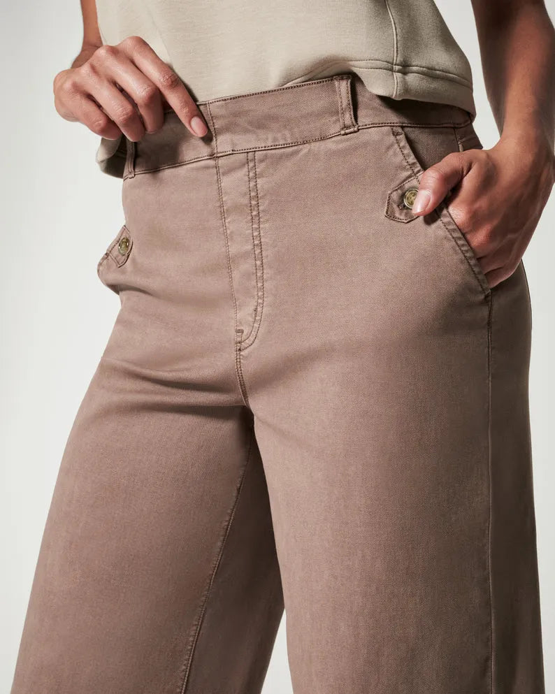 FlexForm® – Stretch Twill Cropped Pants | Wide Leg Comfort with Effortless Style