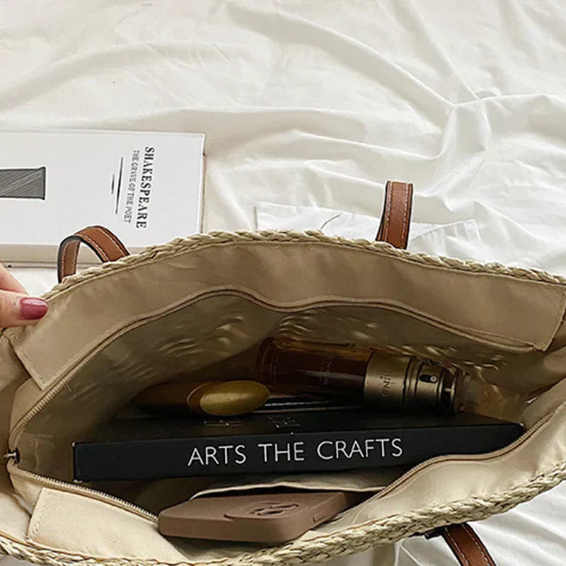 Stylish Bohemian Straw Shoulder Bag for the Beach