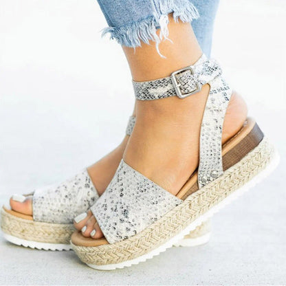 Stylish Shona Wedge Flip-Flops for Ultimate Comfort