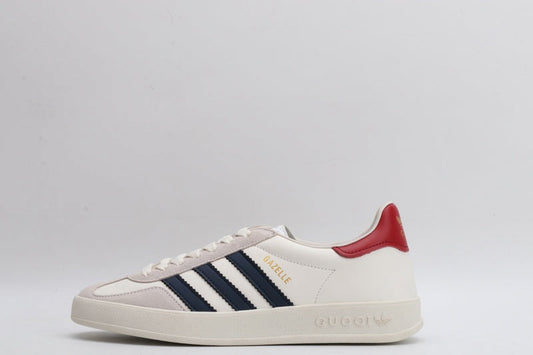 FemmeStride® – Luxe Heritage Low Sneaker