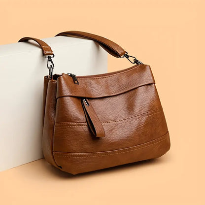 Stylish Vintage Leather Shoulder Bag with Ample Space