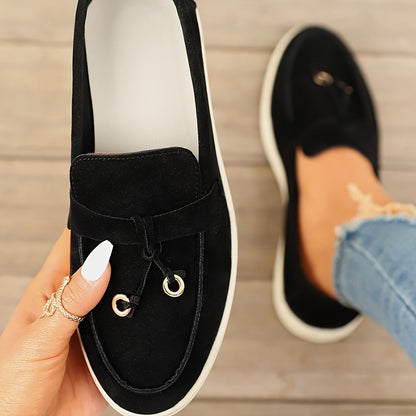 Mila - Chic Feminine Tassel Loafers with Stylish Iron Ring Accent