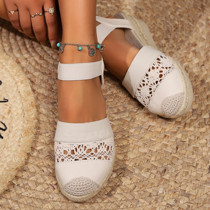 Esmee - Chic Closed-Toe Espadrilles with Stylish Ankle Strap