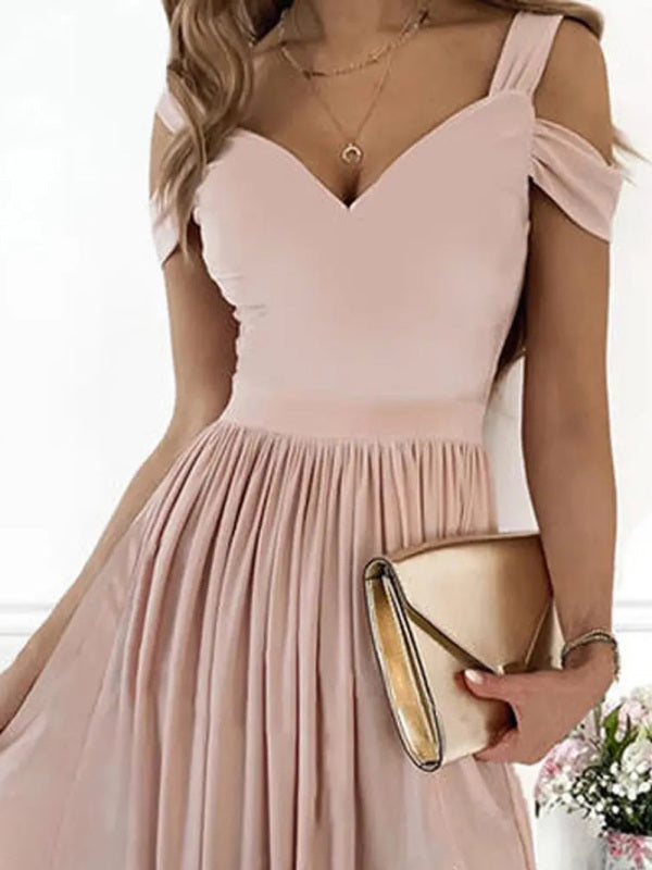 Hilma - Stunning Floral Maxi Dress with V-Neck and Flirty Slit