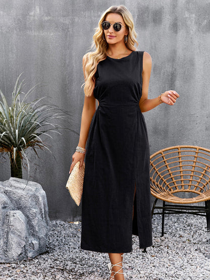 Auli - Elegant Sleeveless Maxi Dress with Stylish Front Slit and Chic Solid Print