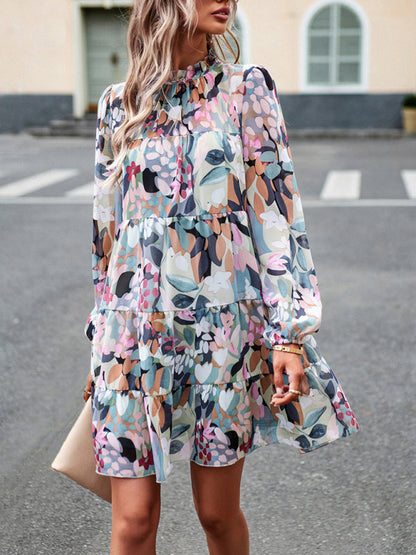 Eeva - Elegant Floral Print Long-Sleeved Dress with Beautiful Tiered Details
