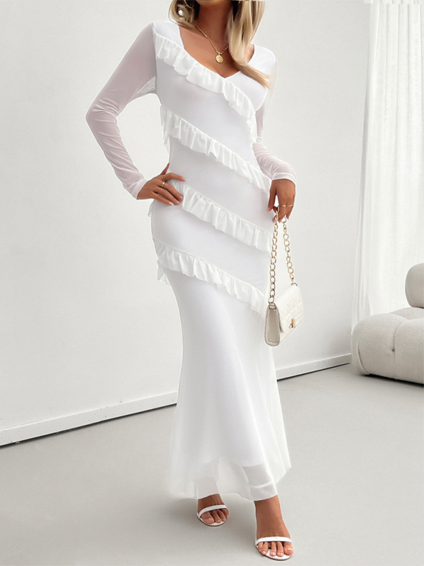 Aira - Elegant V-Neck Maxi Dress with Flattering Ruffle Sleeves