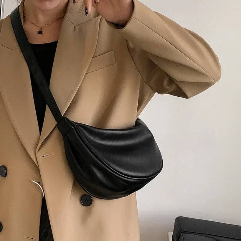 Chic and Trendy Messenger Bag