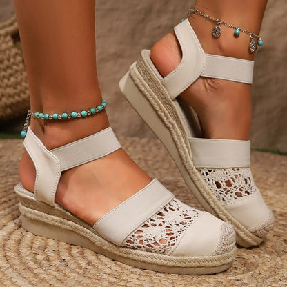 Esmee - Chic Closed-Toe Espadrilles with Stylish Ankle Strap