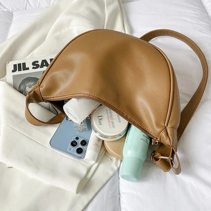 Chic and Trendy Messenger Bag