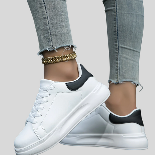 Lyric | Stylish and Cozy Sneakers for All-Day Comfort