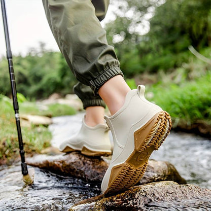 Caitlyn - Stylish Waterproof Boots for All-Weather Adventures